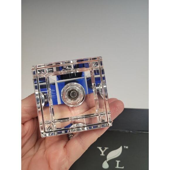 Young Living Essential Oils Glass Perfume Bottle NEW Blue & Clear Logo with Box - Picture 6 of 9
